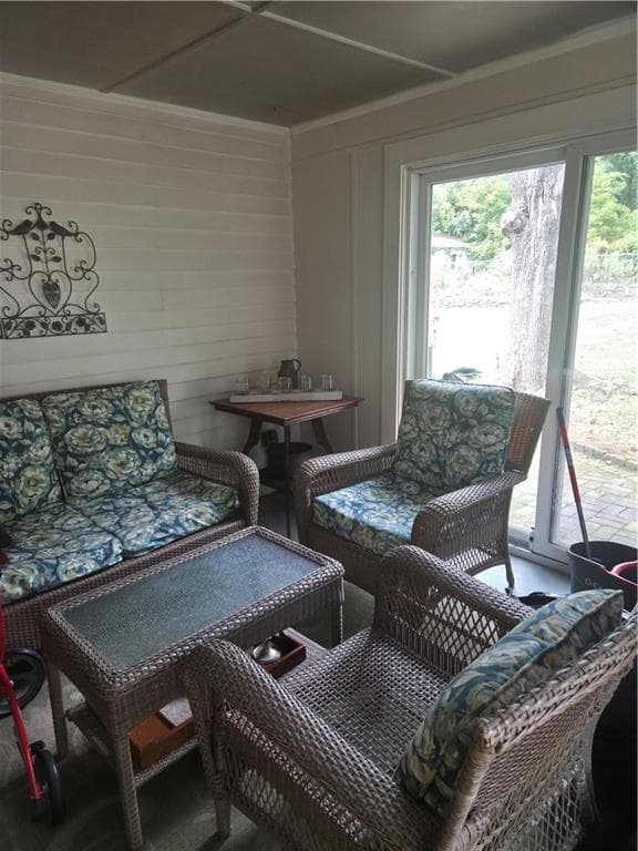 Single Family Residence at 5 Pine Hill Road, Johnston, photo 14 of 20