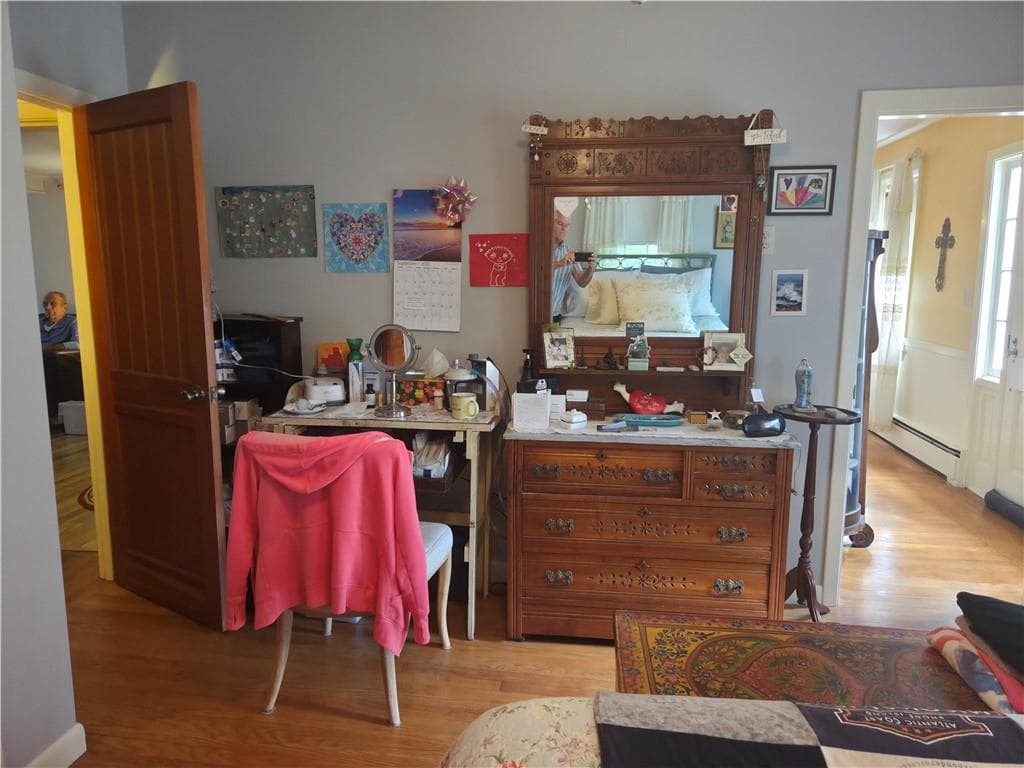 Single Family Residence at 5 Pine Hill Road, Johnston, photo 15 of 20