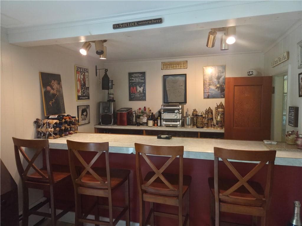 Single Family Residence at 5 Pine Hill Road, Johnston, photo 11 of 20