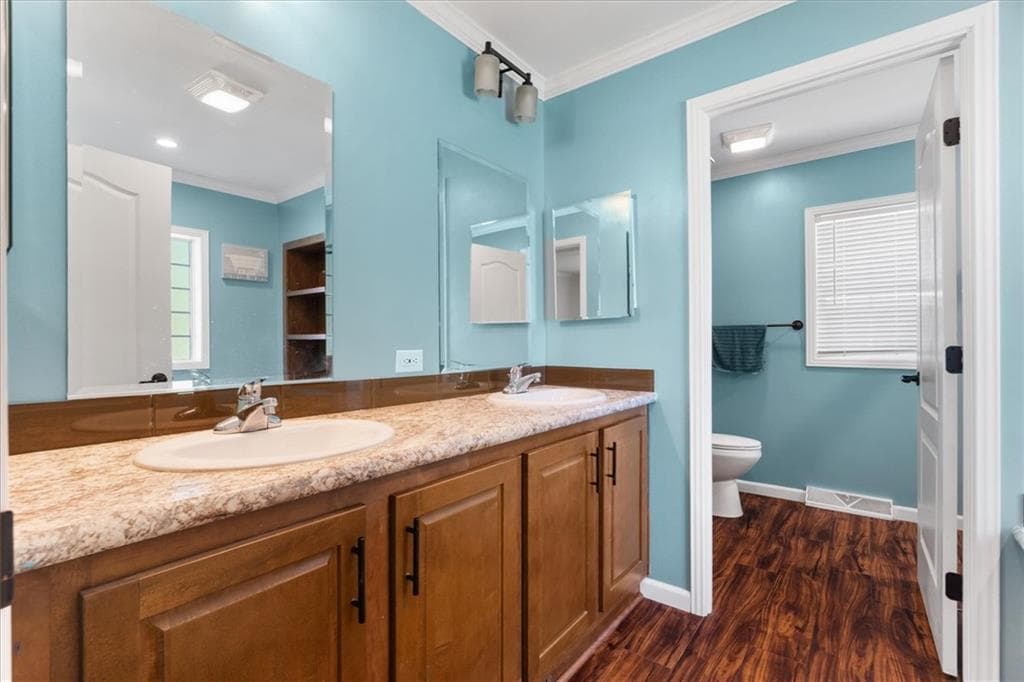Single Family Residence at 4 Cheryl Lane, Coventry, photo 22 of 32