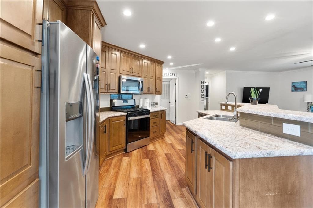Single Family Residence at 4 Cheryl Lane, Coventry, photo 10 of 32