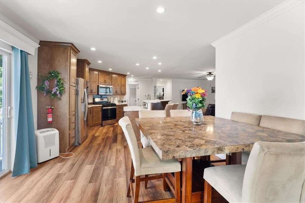 Single Family Residence at 4 Cheryl Lane, Coventry, photo 15 of 32