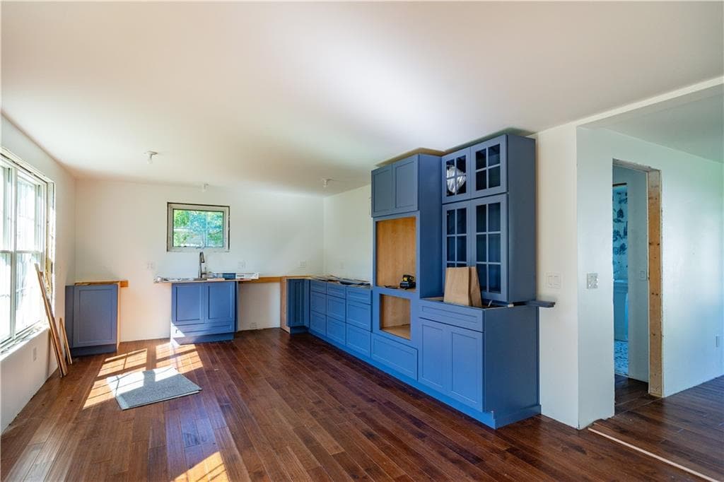 Single Family Residence at 64 Carder Road, Warwick, photo 12 of 14