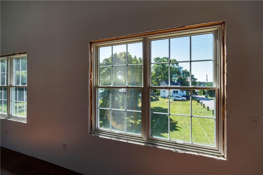 Single Family Residence at 64 Carder Road, Warwick, photo 11 of 14