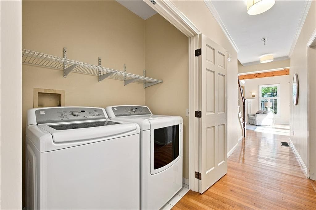 Single Family Residence at 4 Woodhaven Road, Barrington, photo 17 of 27