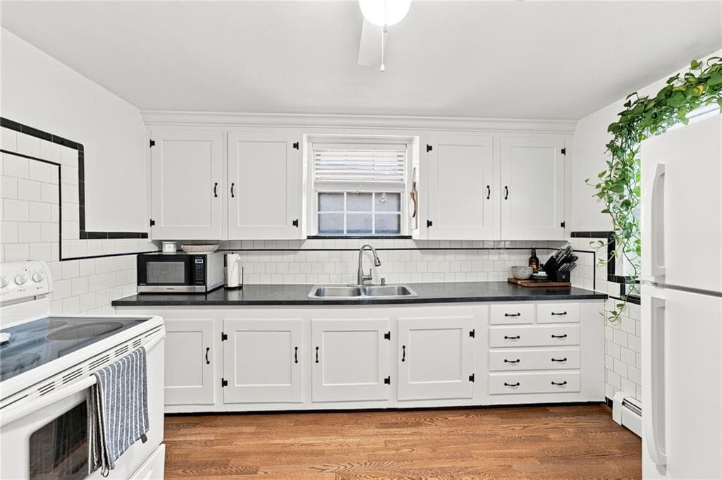 Single Family Residence at 24 Borden Avenue, Johnston, photo 11 of 29