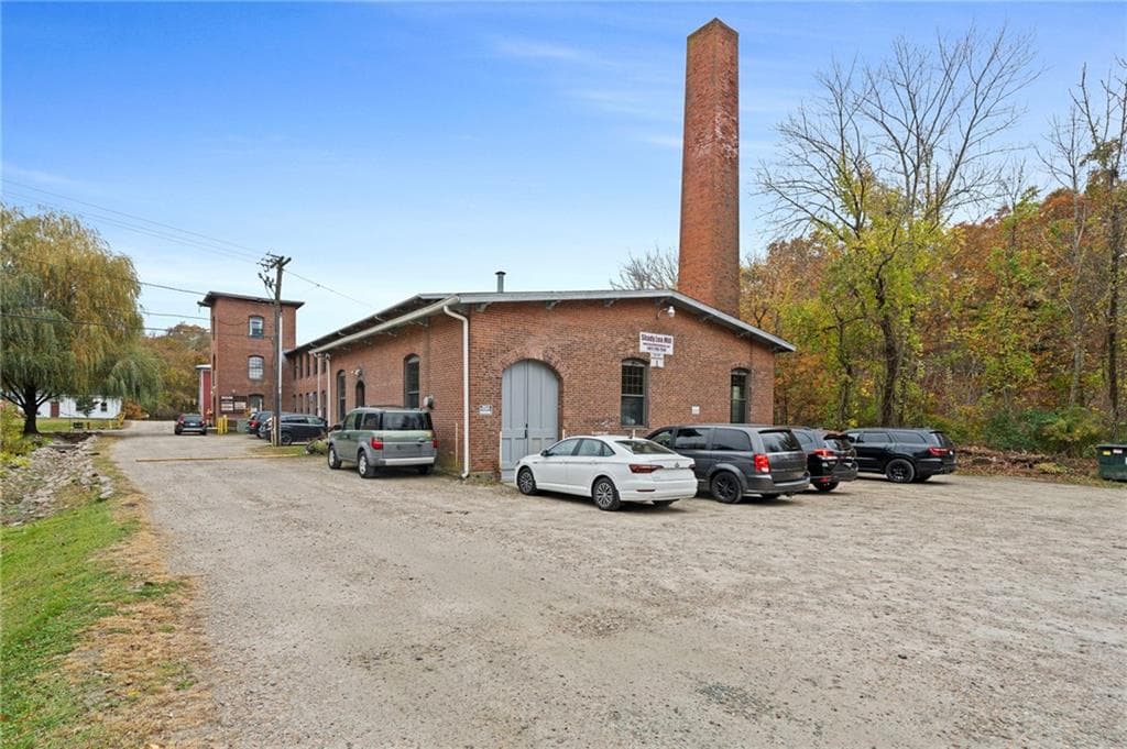 Business at 215 Shady Lea Road, North Kingstown, photo 4 of 48