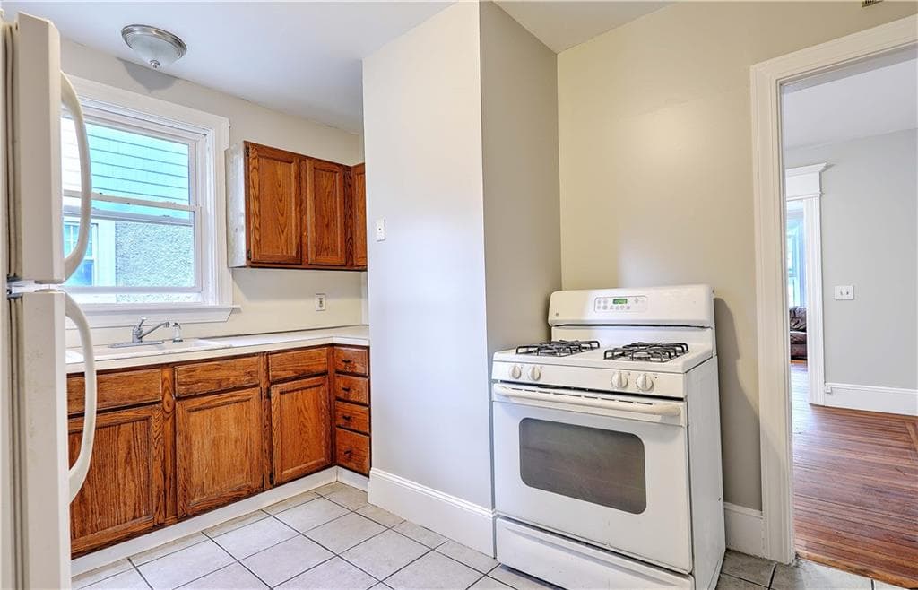 Commercial at 8 Cole Avenue, Providence, photo 41 of 50