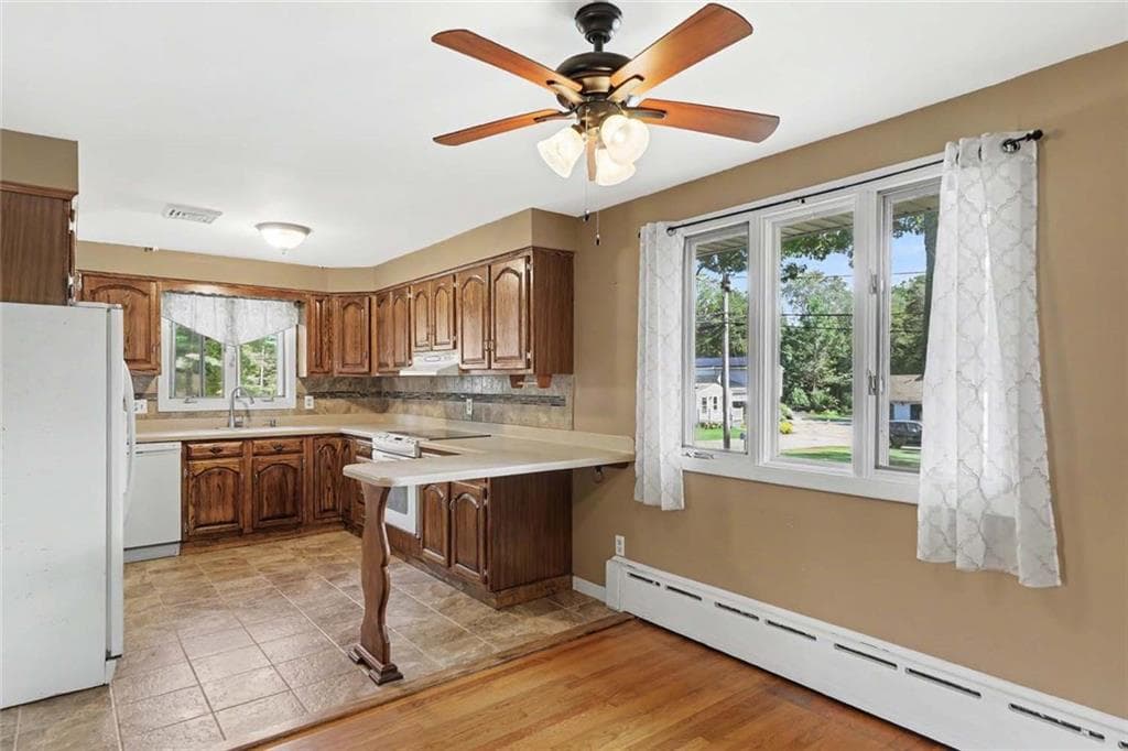 Single Family Residence at 47 Restful Valley Road, Tiverton, photo 15 of 26