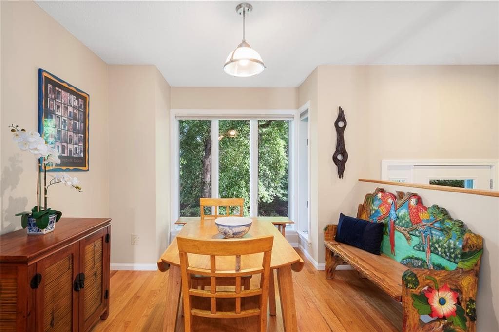 Condominium at 325 North Lane UNIT 325, Bristol, photo 9 of 50