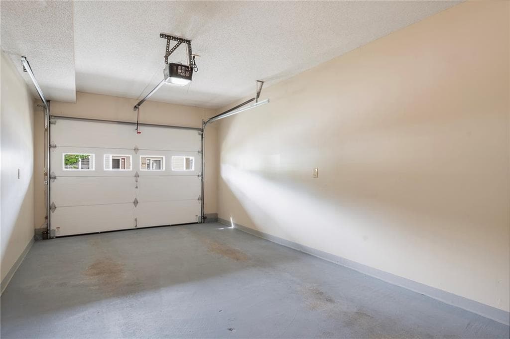 Condominium at 325 North Lane UNIT 325, Bristol, photo 33 of 50