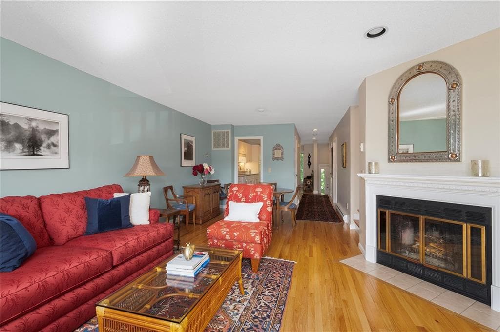 Condominium at 325 North Lane UNIT 325, Bristol, photo 15 of 50
