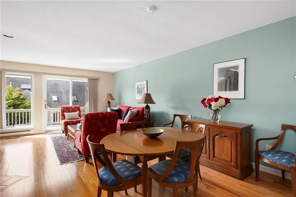 Condominium at 325 North Lane UNIT 325, Bristol, photo 11 of 50
