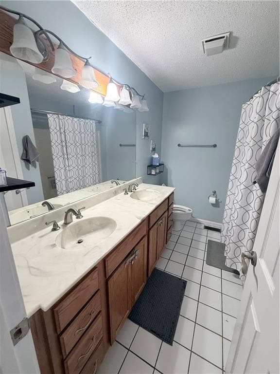 Condominium at 4 Smithfield Road UNIT 17, North Providence, photo 20 of 25
