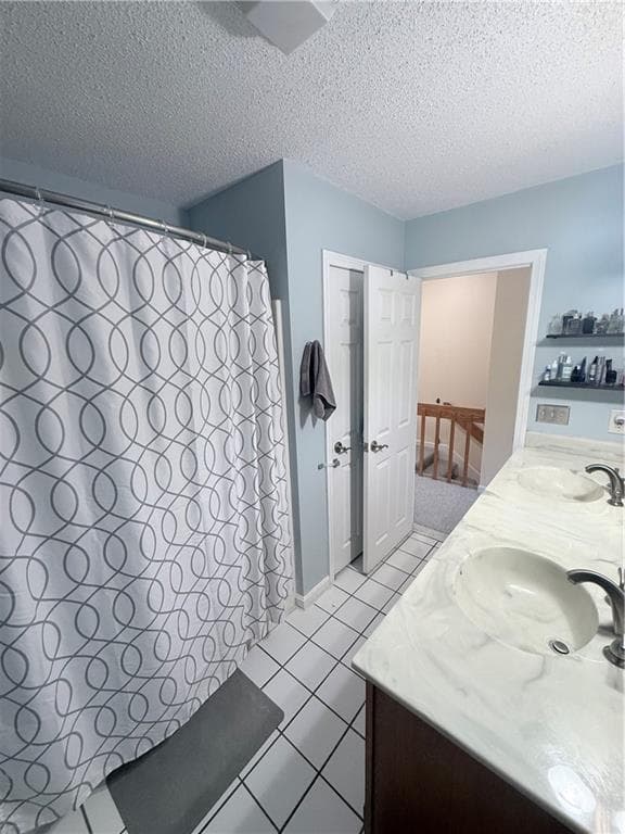 Condominium at 4 Smithfield Road UNIT 17, North Providence, photo 19 of 25