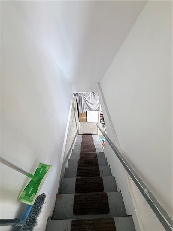 Condominium at 4 Smithfield Road UNIT 17, North Providence, photo 21 of 25