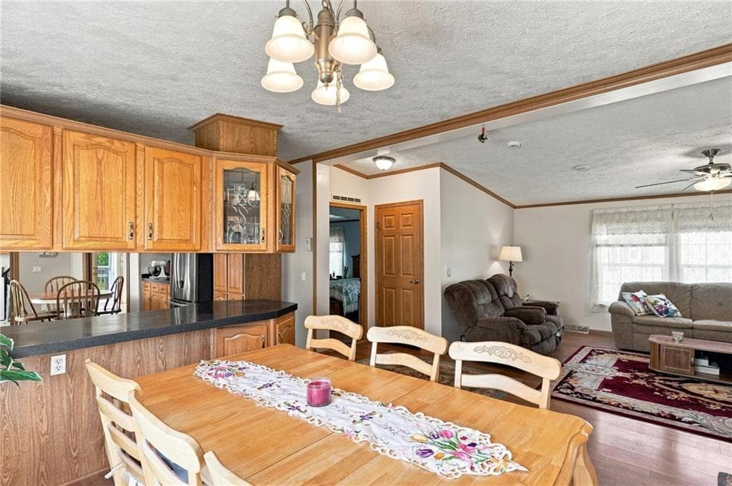 Single Family Residence at 40 Blackbird Court, Tiverton, photo 14 of 38