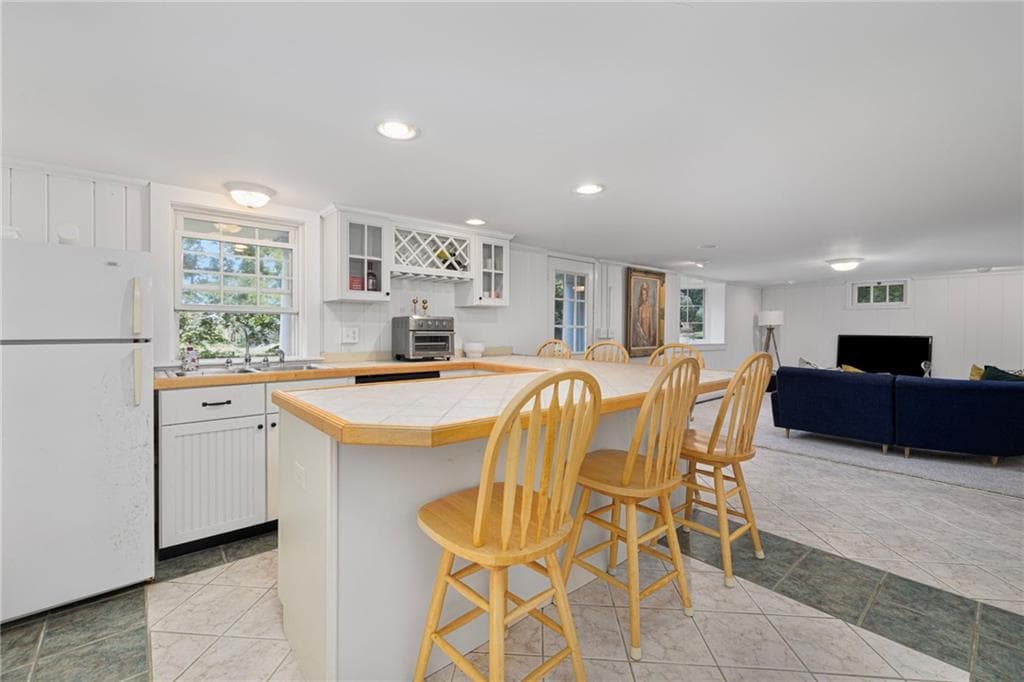 Single Family Residence at 543 Woonsocket Hill Road, North Smithfield, photo 48 of 50