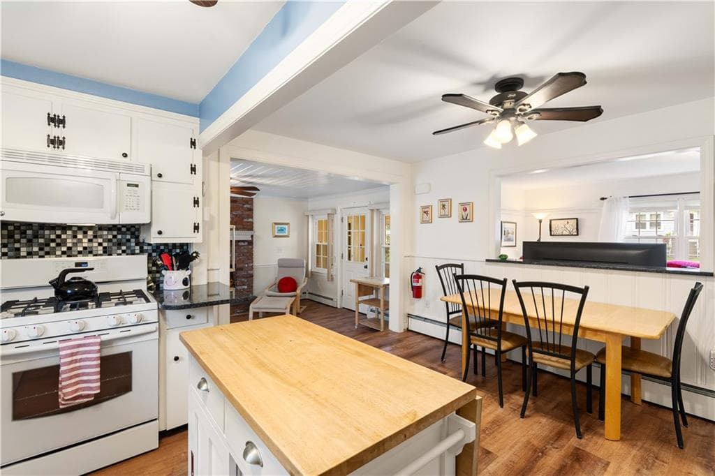 Single Family Residence at 8 Wheeler Avenue, Bristol, photo 8 of 23