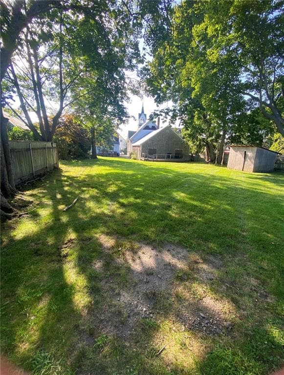 Single Family Residence at 24 Annandale Road, Newport, photo 5 of 6