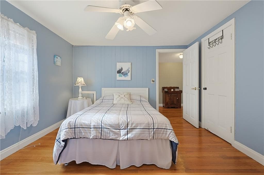 Single Family Residence at 166 Puritan Drive, Warwick, photo 23 of 35