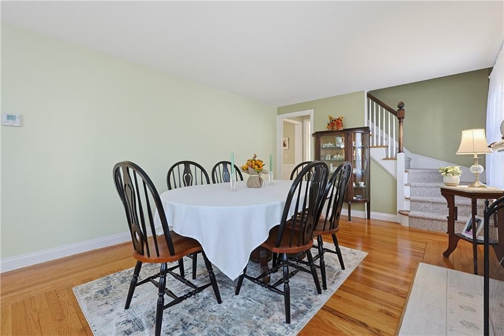 Single Family Residence at 166 Puritan Drive, Warwick, photo 6 of 35