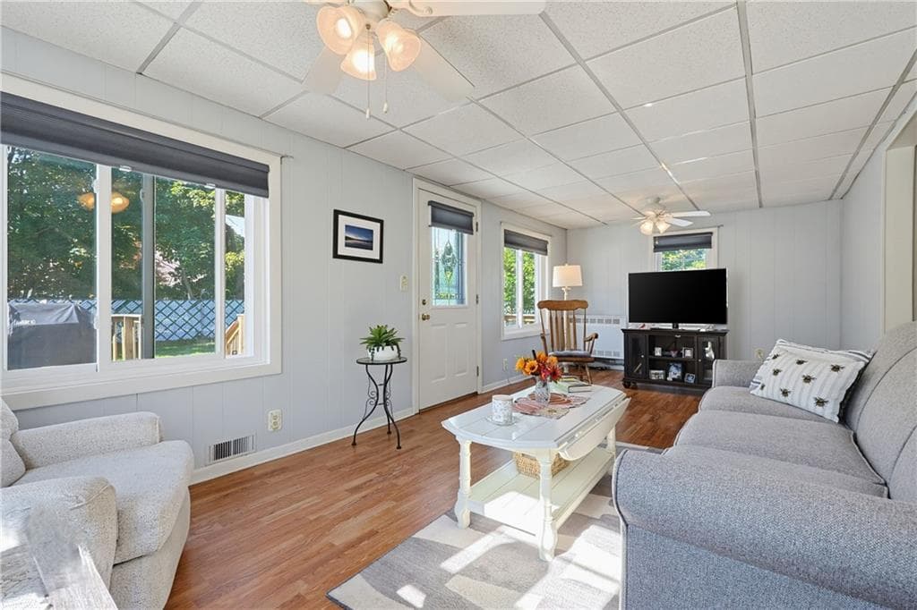 Single Family Residence at 166 Puritan Drive, Warwick, photo 12 of 35