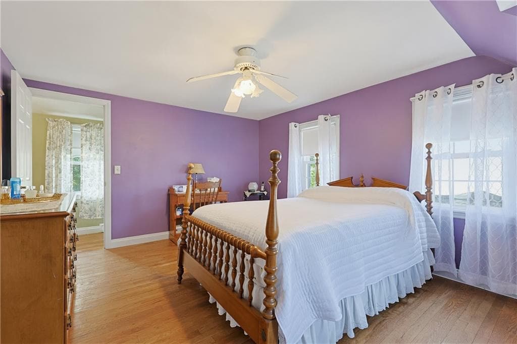 Single Family Residence at 166 Puritan Drive, Warwick, photo 19 of 35