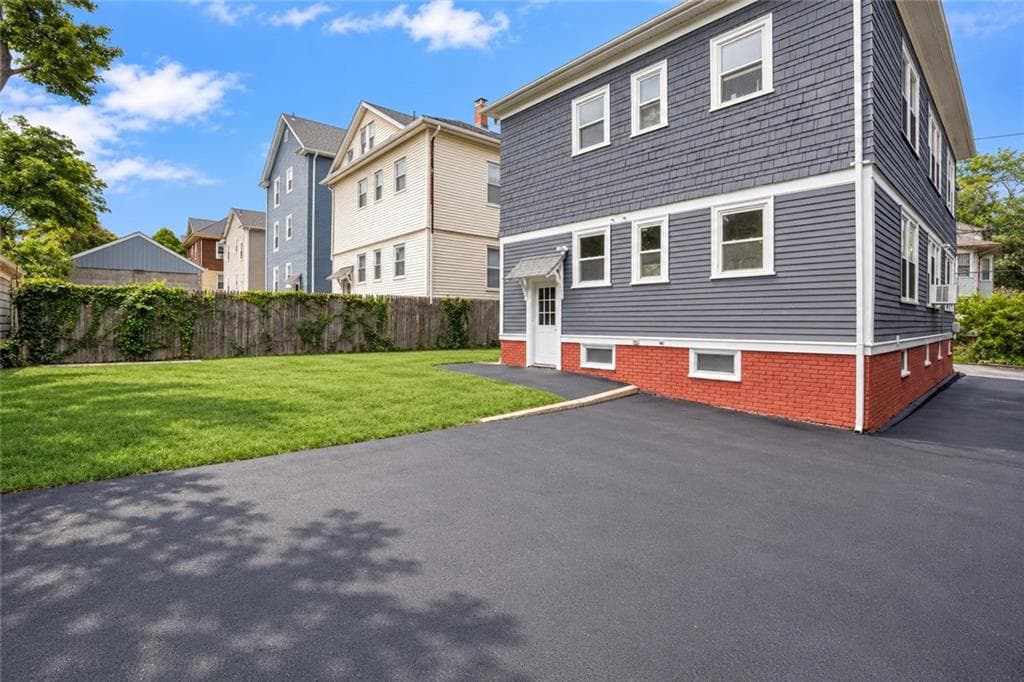 Multi Family at 113 Eleventh Street, Providence, photo 27 of 29