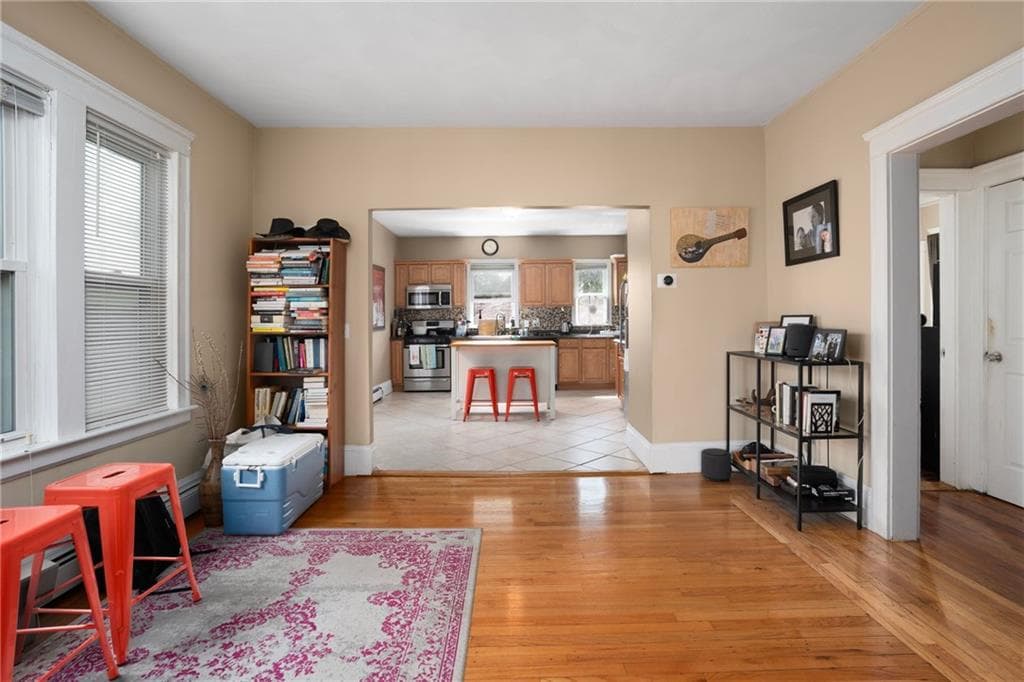 Multi Family at 113 Eleventh Street, Providence, photo 17 of 29