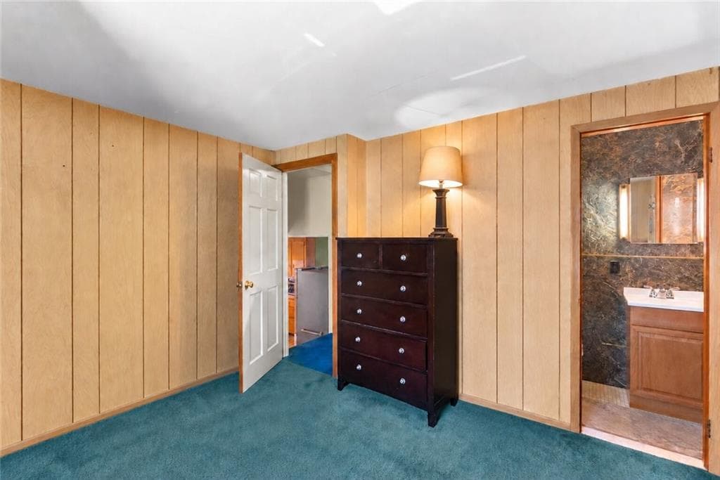 Single Family Residence at 1356 S Broadway, East Providence, photo 20 of 35