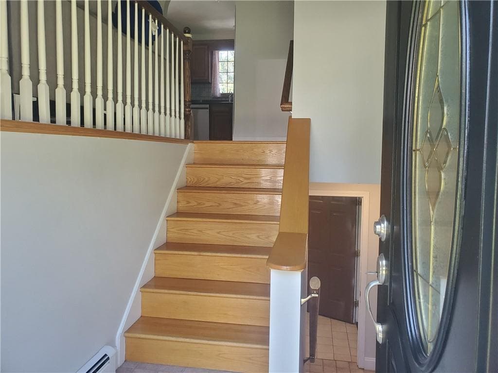Single Family Residence at 90 Maybury Street, Cumberland, photo 24 of 31