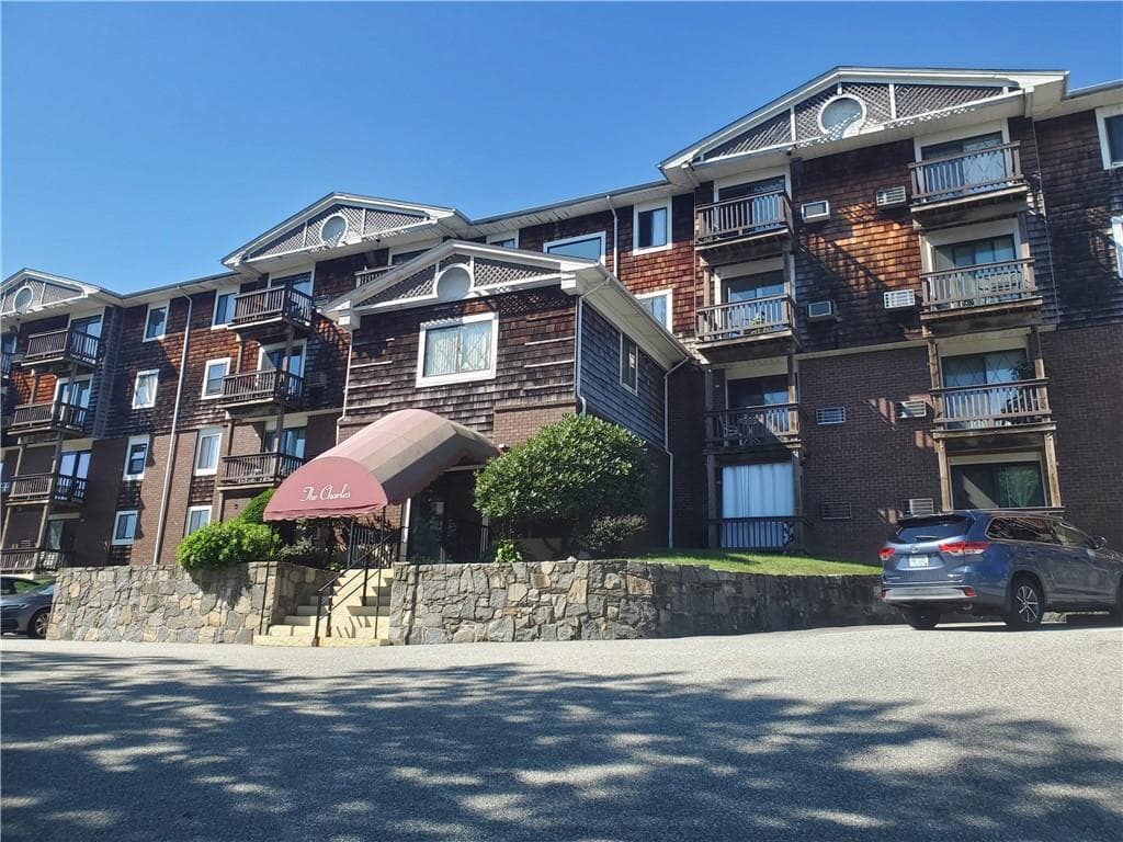 1190 Charles Street UNIT 63
