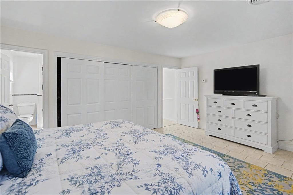 Single Family Residence at 210 Wildflower Drive, Cranston, photo 17 of 40