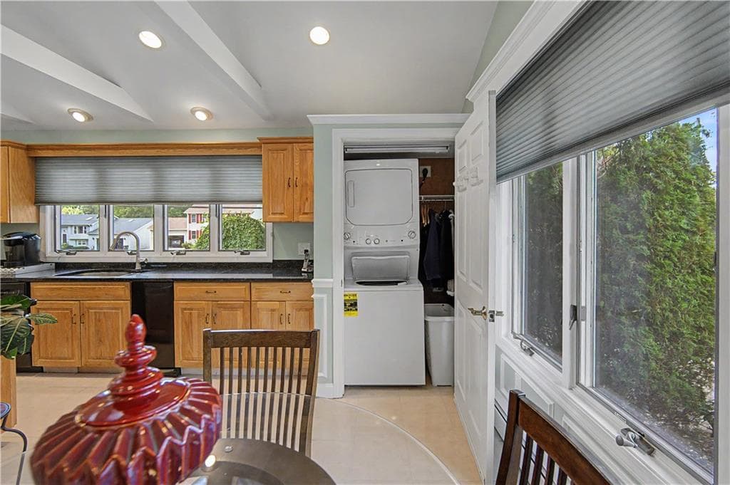 Single Family Residence at 210 Wildflower Drive, Cranston, photo 30 of 40