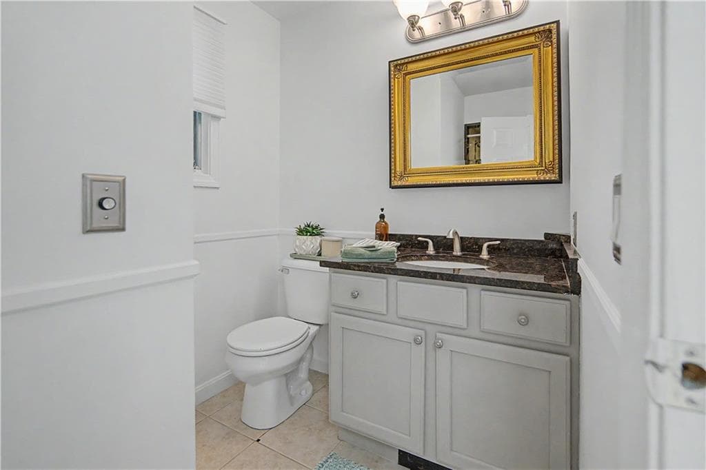 Single Family Residence at 210 Wildflower Drive, Cranston, photo 14 of 40