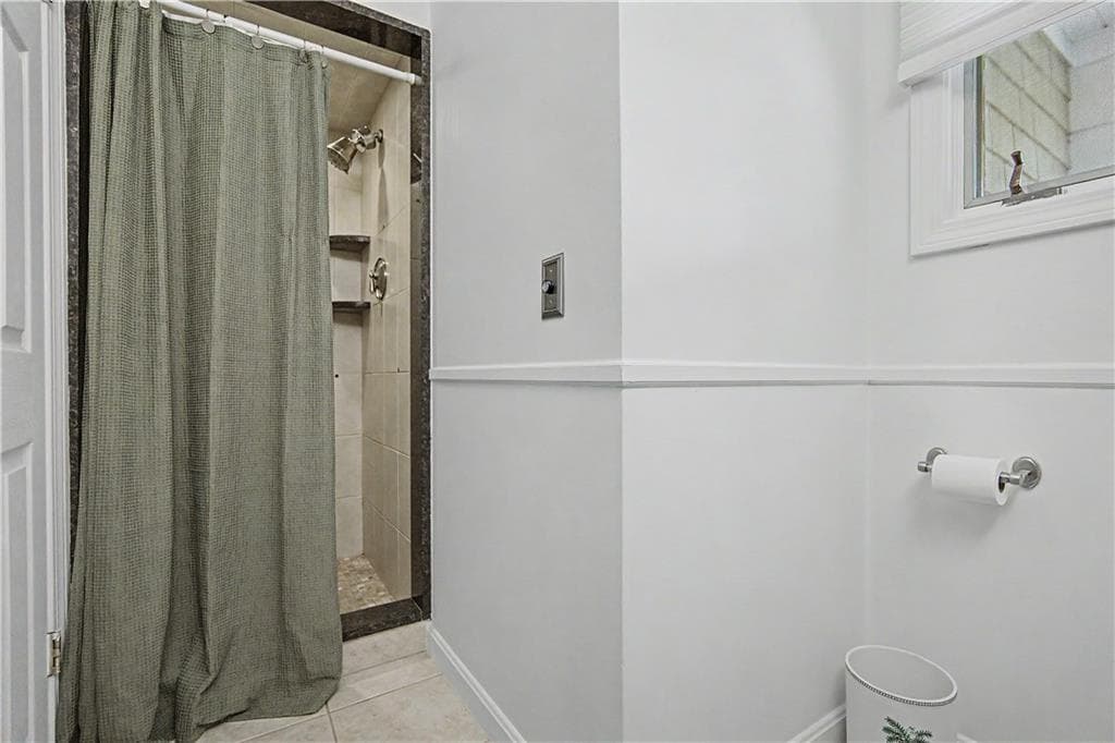 Single Family Residence at 210 Wildflower Drive, Cranston, photo 15 of 40