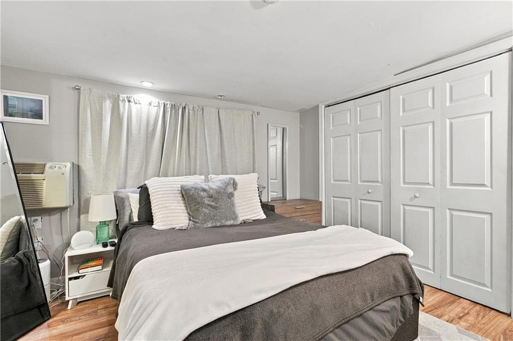 Single Family Residence at 7 White Pine Drive, Cumberland, photo 26 of 34