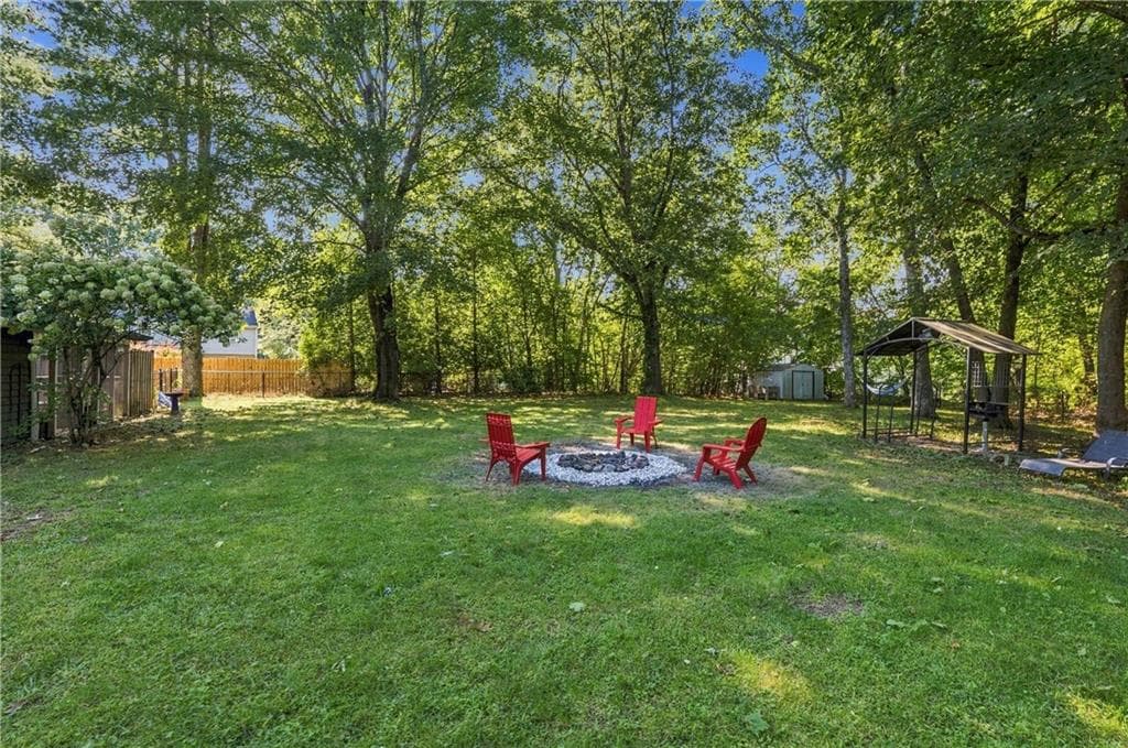 Single Family Residence at 7 White Pine Drive, Cumberland, photo 33 of 34