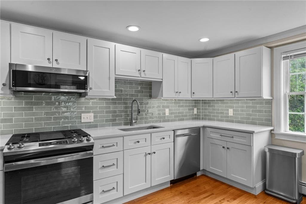 Condominium at 17 B Bank Street UNIT B, Warwick, photo 6 of 46