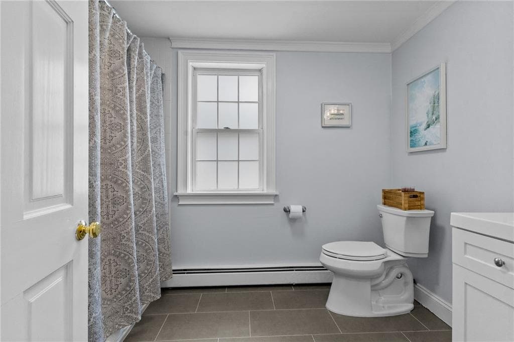 Condominium at 17 B Bank Street UNIT B, Warwick, photo 28 of 46