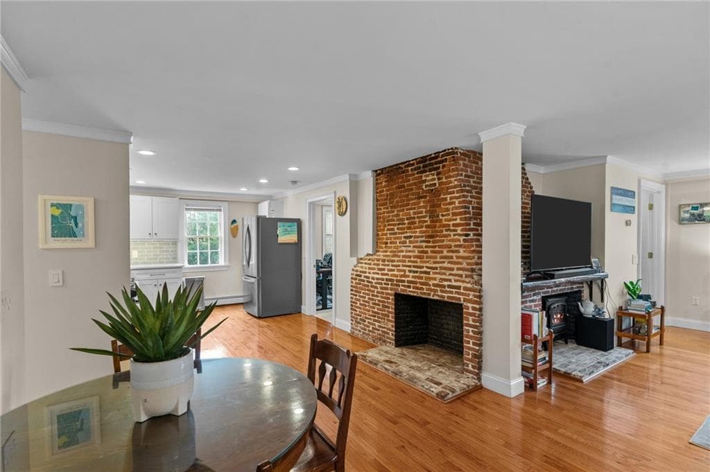 Condominium at 17 B Bank Street UNIT B, Warwick, photo 9 of 46