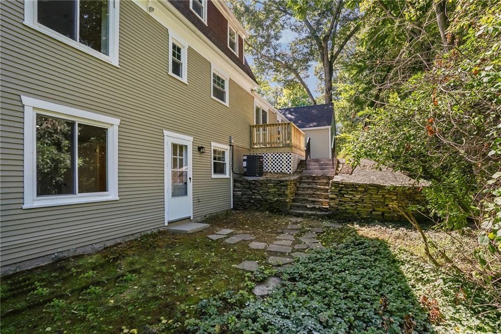 Single Family Residence at 23 Wildrose Court, Warwick, photo 43 of 50