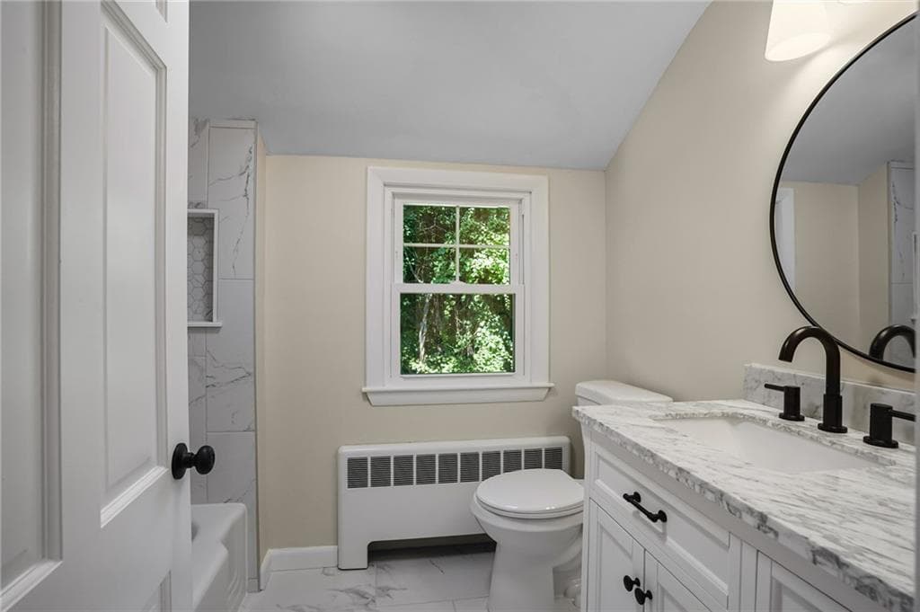 Single Family Residence at 23 Wildrose Court, Warwick, photo 22 of 50