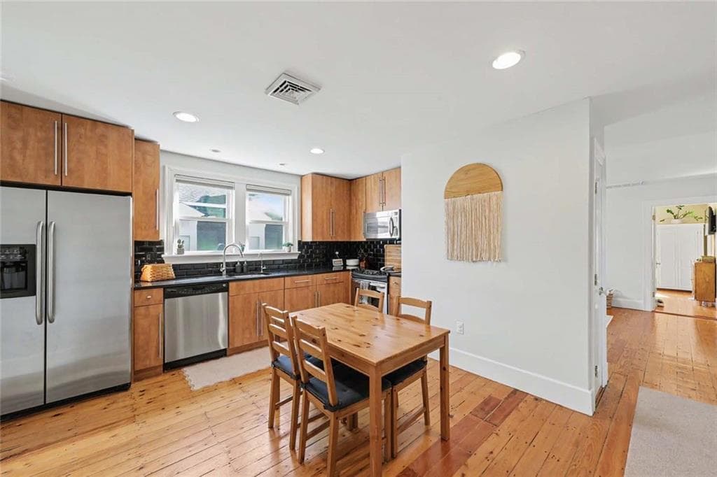 Condominium at 53 Governor Street UNIT 3, Providence, photo 15 of 28