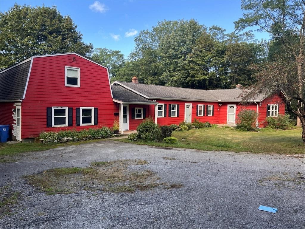 1128 Great Road