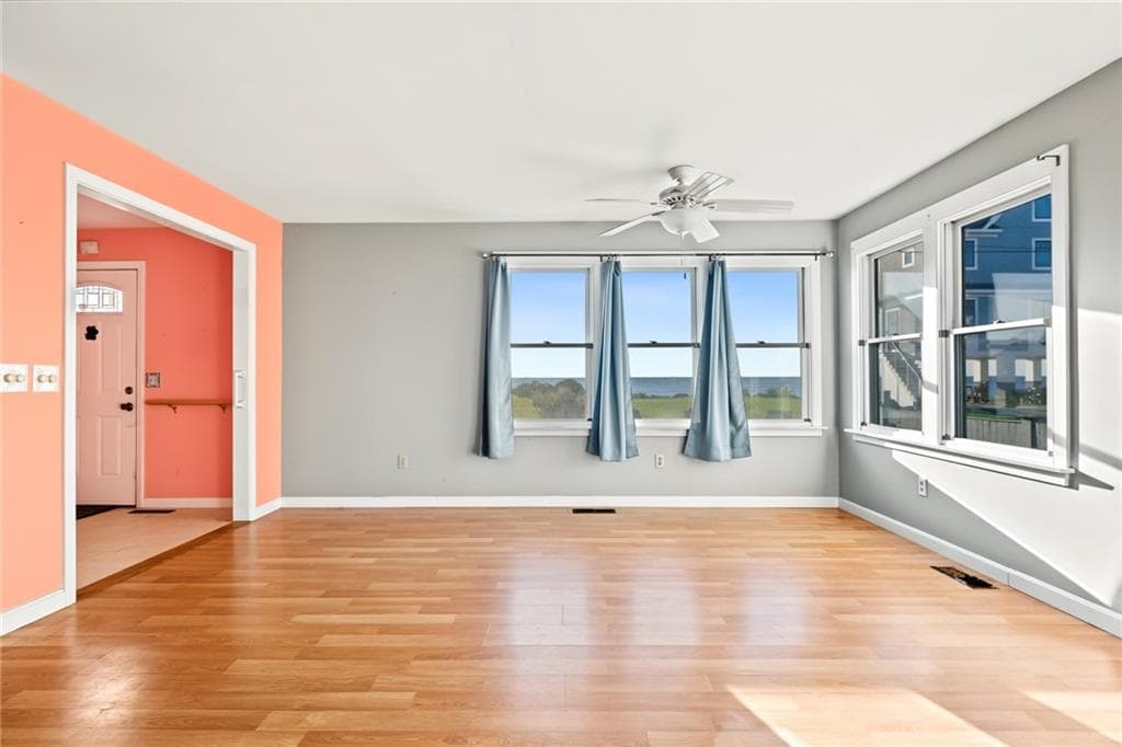 Single Family Residence at 29 Glenwood Avenue, Narragansett, photo 9 of 43