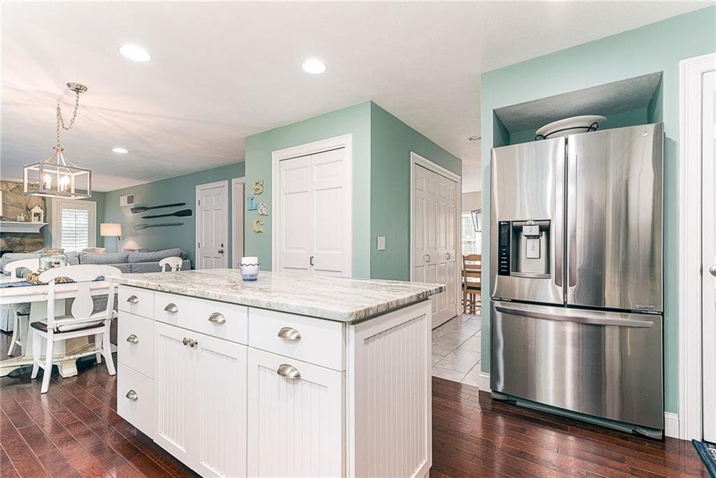 Single Family Residence at 46 Misty Oak Drive, East Greenwich, photo 24 of 40