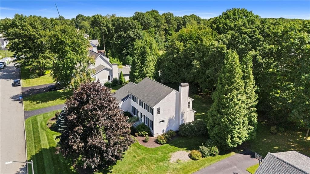 Single Family Residence at 38 Lindsay Lane, Cranston, photo 3 of 50
