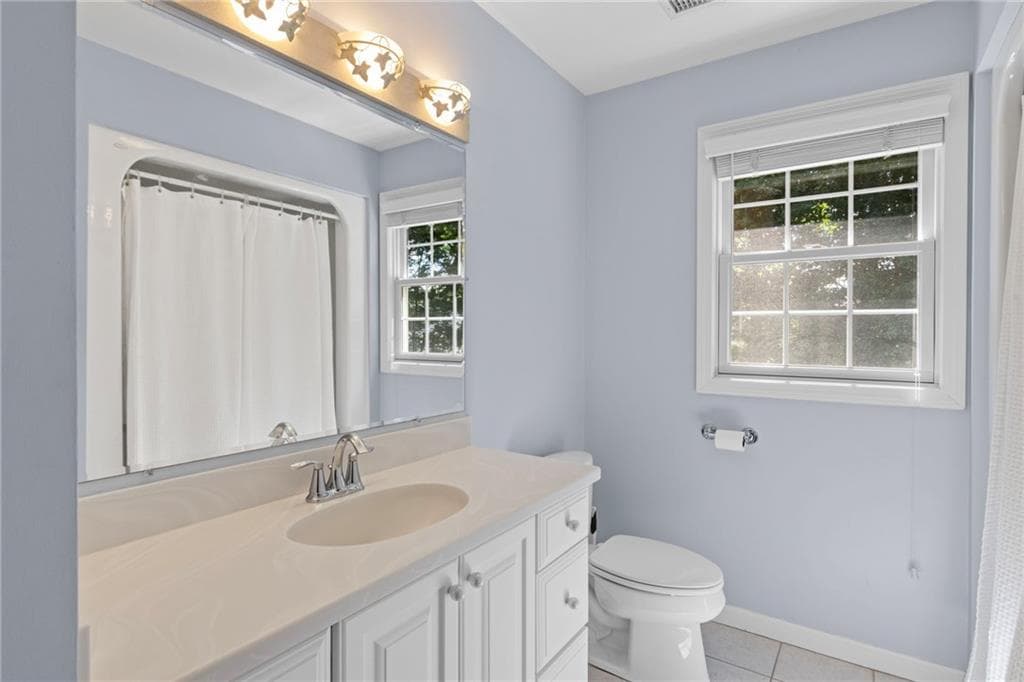 Single Family Residence at 38 Lindsay Lane, Cranston, photo 36 of 50